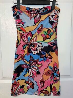 cherlee maxi dress in blue more to come cherlee maxi dress in blue more to come Luella Crepe Corset Maxi Dress / Cornflower Blue |